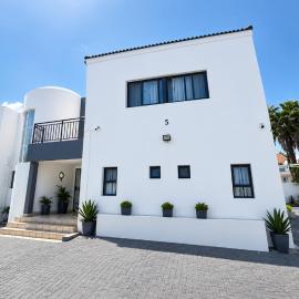 Michael's Place, hotel em Midrand