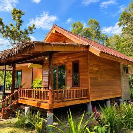 Koh Jum Bungalow & Hostel
