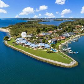 Peninsula Court 5- River Front- Stone Real Estate Yamba
