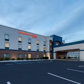 Hampton Inn and Suites of Lamar, hotel sa Mill Hall