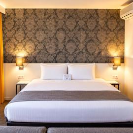 Hotel Kyriad Tours St Pierre des Corps Gare, hótel í Saint-Pierre-des-Corps