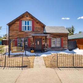 4BR - Pet Friendly Near Cooper Mountain - 9 Guest, hotel v destinácii Leadville