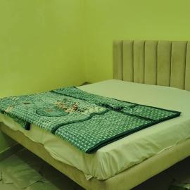 Hotel red crown, hotel in Chakeri