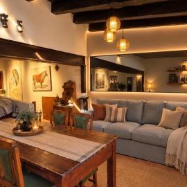 Cielos, hotel u gradu 'Celadas'