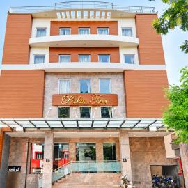 Starlight Hotels Palm Tree Mylapore Ramakrishna Mutt Road chennai, hotel em Chennai