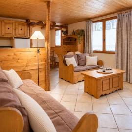 베상에 위치한 호텔 Chalet La Lauzette - Charme confort et équipement complet - Séjours toute l'année à Bessans - Nuitée ou semaine