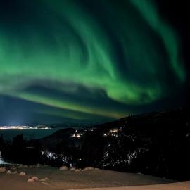 Arctic Luxury Cabin Northern Lights View