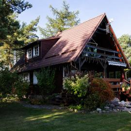 Dom Zielarki na Kaszubach - widok na jezioro, sauna, balia