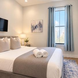 Private Kitchen, Walk to everything, PPAC & Convention Center