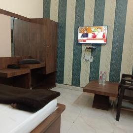 hotel atithi palace