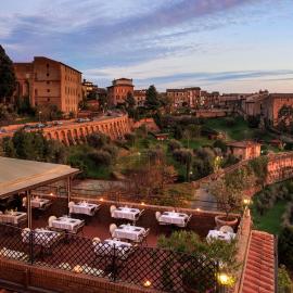 Hotel Athena, hotel u Sieni