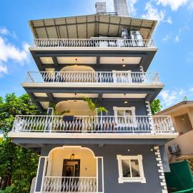 Siolim Palm Service Apartment, hotel em Bardez