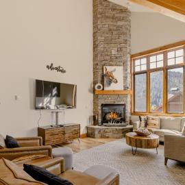 Alpenglow Condo 36A