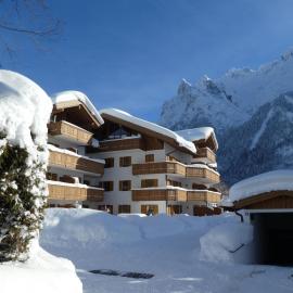 Evelyn – Haus Karwendel, Ferienwohnung, hotel en Mittenwald