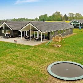 5 star holiday home in Bogense