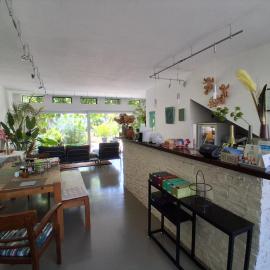 Weinek's Weinlodge、ギュッシングのホテル