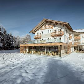 Crystls Aparthotel