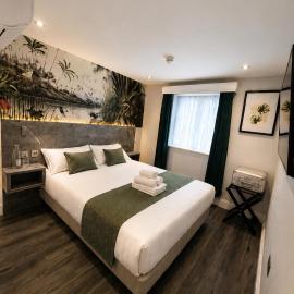 Vivatar Heathrow Hotel, hotel em Hounslow
