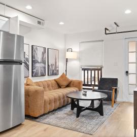 The Brick & Beam 3rd Floor Apartment
