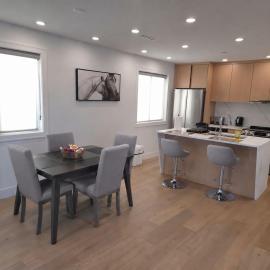 2 bedroom 2 bath Townhouse in Downtown Vancouver
