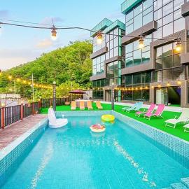 Avianto kids poolvilla