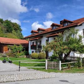 Landhof Fischer, hotel em Geiersthal
