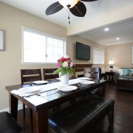 Charming Anaheim Home 1/2 Mile Walk to Disney