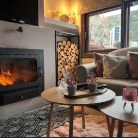Chalet Dirfys - Escape in the heart of Evia, hotel em Kambiá