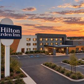 Hilton Garden Inn Clackamas Portland, hotel en Clackamas