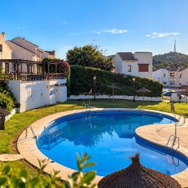 Casa Rural Rincón del Lago, hotell sihtkohas El Ronquillo