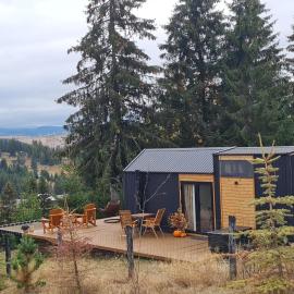 Natura Tiny House, hotel di Marisel