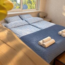 Suur ja Hubane maja, Saaremaal, hotel em Saareküla