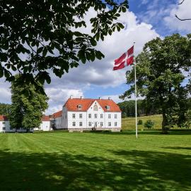 Haraldskær Sinatur Hotel & Konference，瓦埃勒的飯店