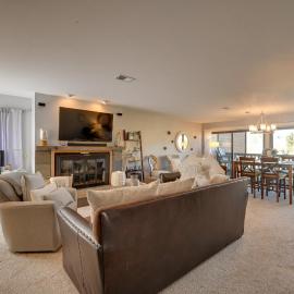 Ski, Shred & Tube: Mtn-View Condo in Silverthrone!, hotel en Silverthorne