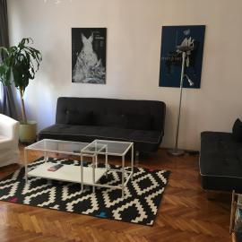 Main Square Apartment