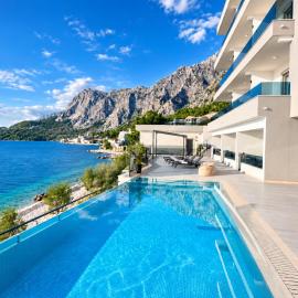 ADRIA MIRIS apartments