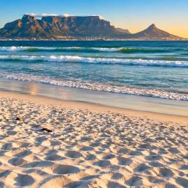 Beachfront Penthouse Dolphin Beach Table Mountain Views