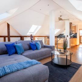 Spacious Apartment near Roche and Tinguely - Special ROGER F RABBIT 4 Apartment, Basel, up to 6 guests, hótel í Basel