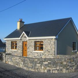 Roadside Cottage The Burren Kilfenora County Clare, hotel in Kilfenora