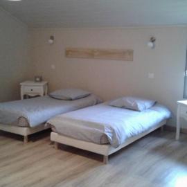 Au Passage des Grues, hotel in Drosnay