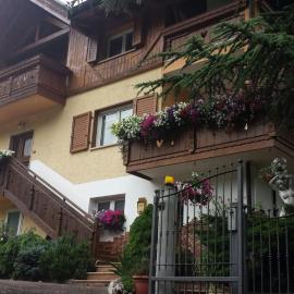 B&B Al Cedro, hotell sihtkohas Sporminore