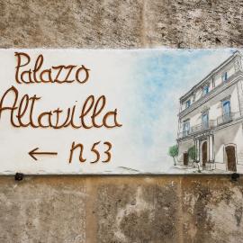 Palazzo Altavilla、オストゥーニのホテル