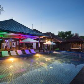 Linda Beach Hotel, hotelli kohteessa Nusa Lembongan