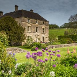 Aylworth Manor