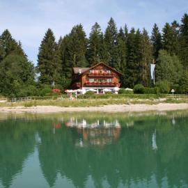 Cafe Maria - Pension - B&B, ξενοδοχείο σε Rieden