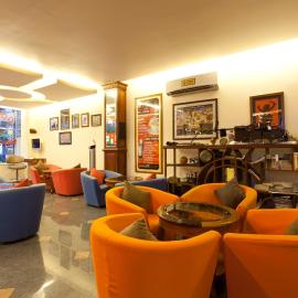 Golden House International Hotel