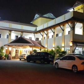 Teluk Lipat Seaview Inn, hôtel à Dungun