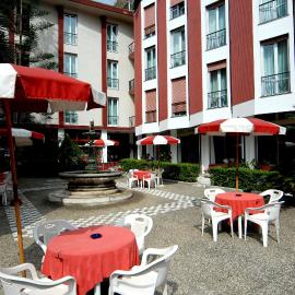 Hotel 5 Terre, ξενοδοχείο στο Μοντερόσο αλ Μάρε