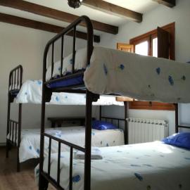 Los Canarios, hôtel à Calzadilla de la Cueza