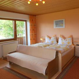 Haus Schweigl – hotel w mieście Obsteig